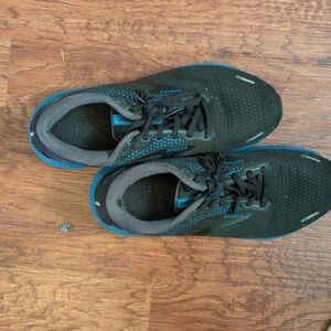 Brooks Ghost 14 Running Shoes Size 10.5
